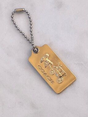COACH Metal Horse & Carriage Hang Tag, Gold